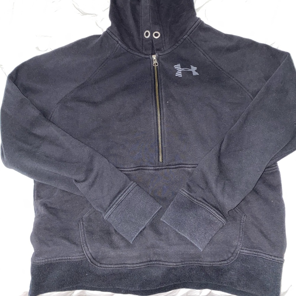 Under Armour pullover